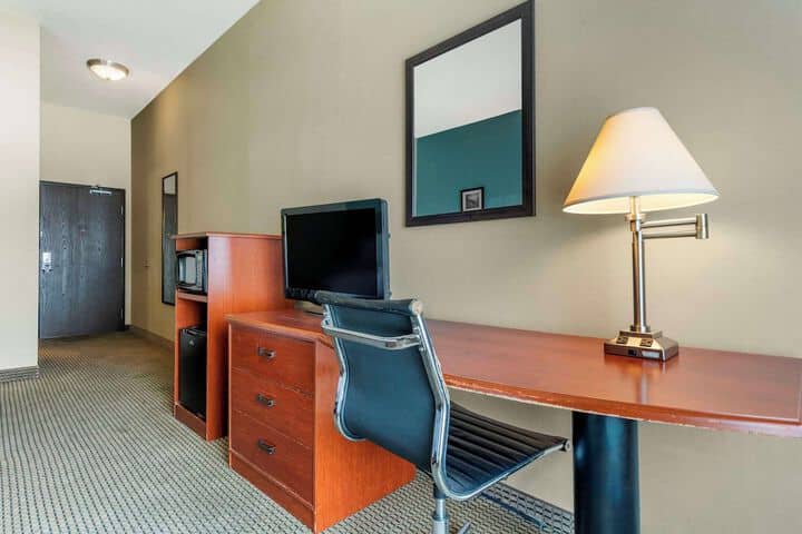 Room 13 of 46