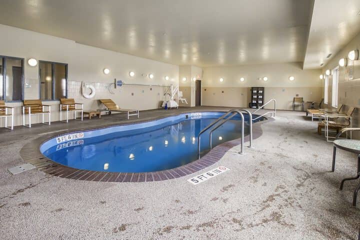 Pool 24 of 46